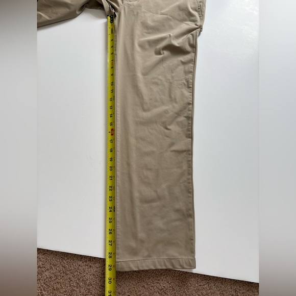Rhone Commuter Classic Medium Beige Pants Size 34 - Picture 9 of 11